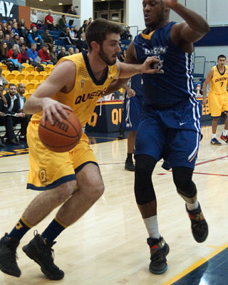 Queen's vs Ryerson 08261 copy.jpg