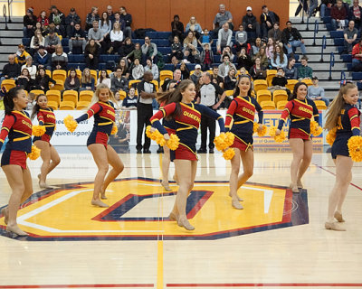 Queen's vs Nipissing 09961 copy.jpg