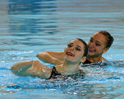 Queen's Synchronized Swimming 7523 copy.jpg