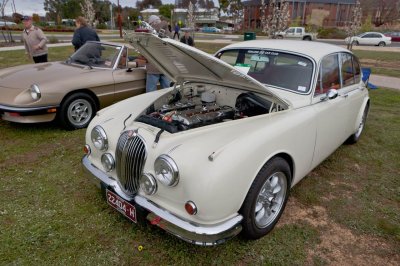 Wings and wheels show 5.jpg