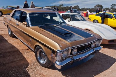 Wings and wheels show 100.jpg