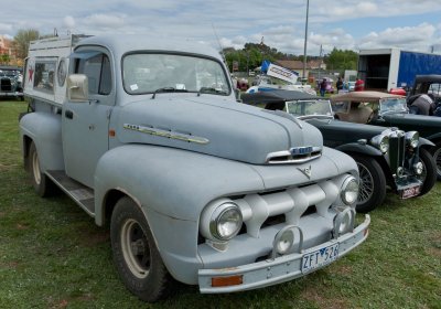 Wings and wheels show 121.jpg