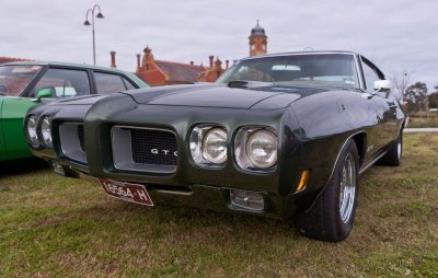 Wings and wheels show 132.jpg