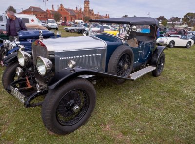 Wings and wheels show 128.jpg