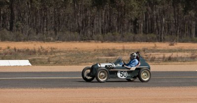 Wings and wheels show 150.jpg