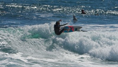 Surfing at Flynns beach 4.jpg