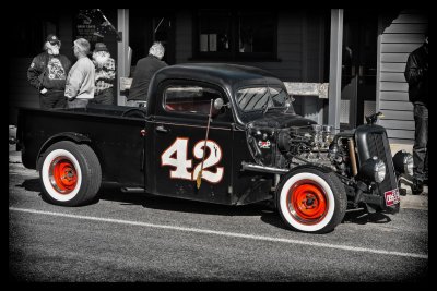 Black 42 Pickup.jpg