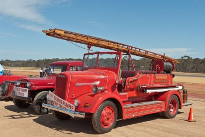 Wings and wheels 57.jpg
