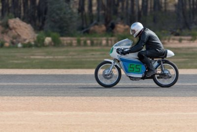 Wings and wheels 83.jpg