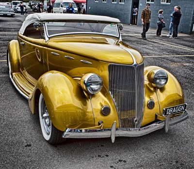 HDR Gold Ford Softop.jpg