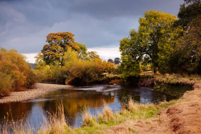 20161020 - Bend in the River