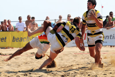 rugby  beach  Lignano