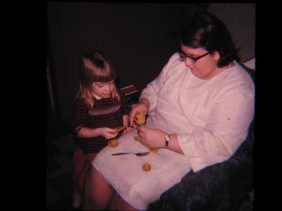 1968-12 helen with JoEllen.jpg