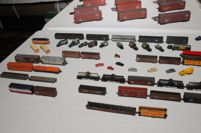 ???   -  N Scale