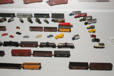 ???   -  N Scale