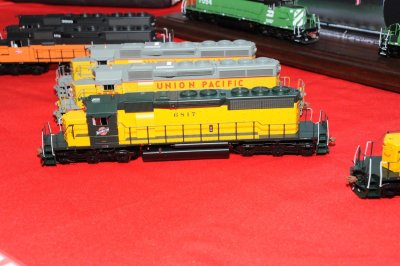 ScaleTrains.Com