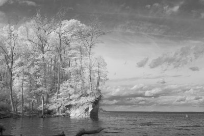 Cliff in Infrared