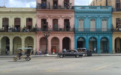 P1050408Prado.jpg