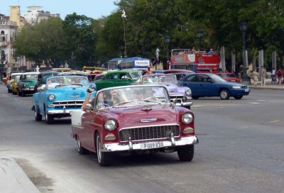 P1050412-Prado-Havana.jpg