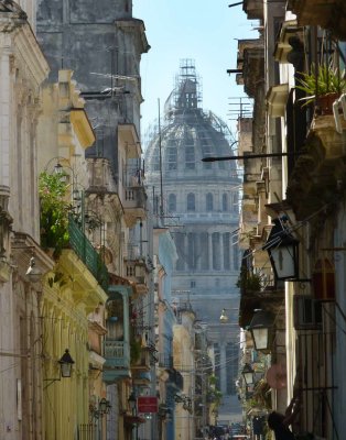 P1050462-Capitolio-Havana.jpg