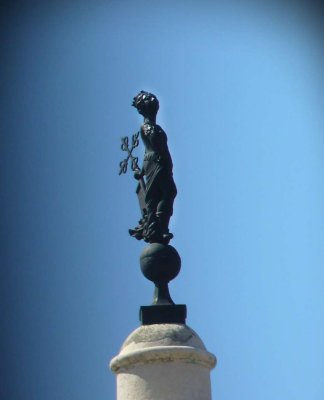 P1050480-La-Giraldillo.jpg