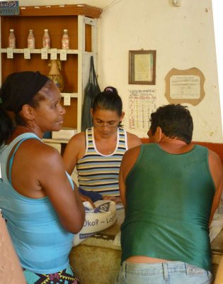 P1050607-Shop-Trinidad.jpg