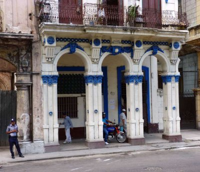 P1060273-Prado.jpg