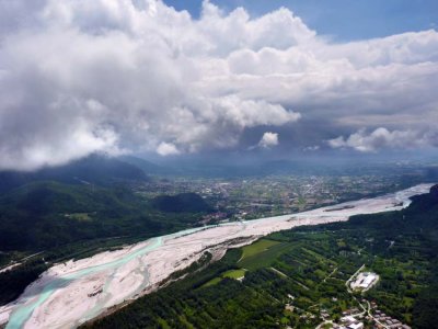 P1070637--View-from-take-off-Monte-Simone.jpg