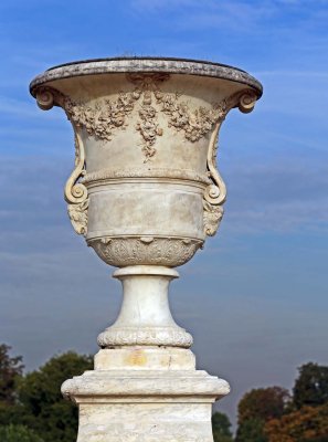 Statues and Stone Work - 14
