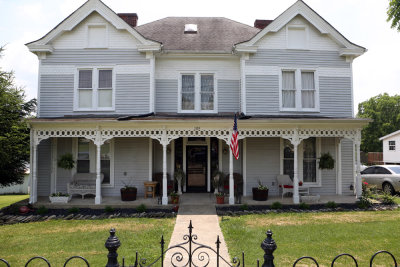 Bloomfield - Family House and Cemetery