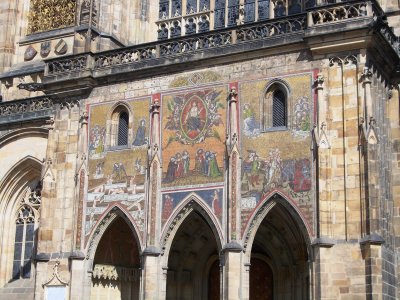 St. Vitus Cathedral ..