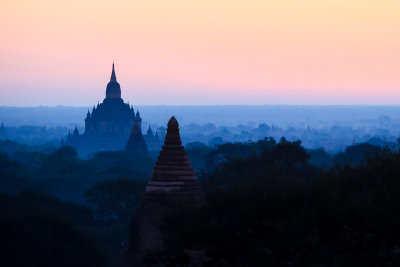 Bagan Sunrise-2.jpg