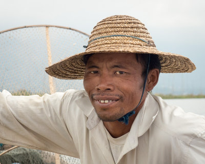 Fishing on Inle Lake-21.jpg