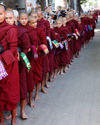 Mahagandayon Monastery-25.jpg