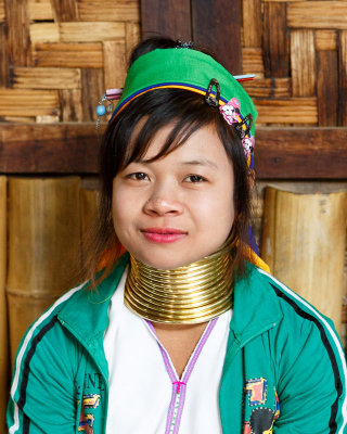 Padaung Faces-3.jpg