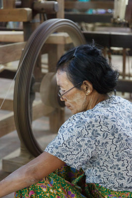 Silk Weavers at Work-3.jpg