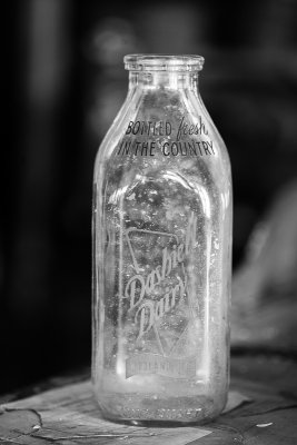 Bottled Fresh in the Country-1.jpg