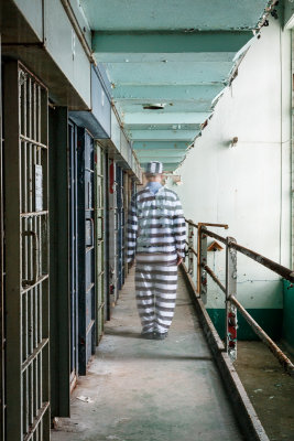 Prisoner Walking-5.jpg