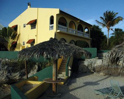 Lion's Dive Resort