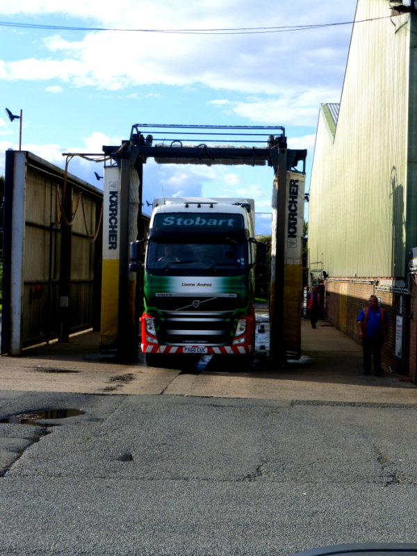 H4593 - PX60 CUC  Lianne Andrea @ Stobart Carlisle Depot