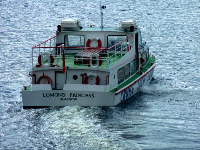 CRUISE LOCH LOMOND - LOMOND PRINCESS Leaving Inversnaid Hotel, Loch Lomond