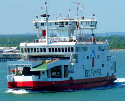 Red Eagle in Southampton Water - (C) P Dukes.JPG