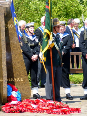 2013-06-30-34 National Arboretum National Service Day - Burton Band