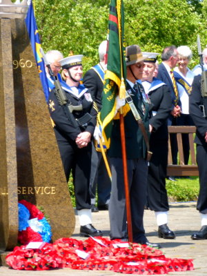 2013-06-30-35 National Arboretum National Service Day - Burton Band