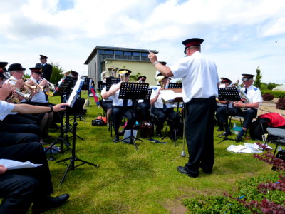 2013-06-30-49 National Arboretum National Service Day - Burton Band