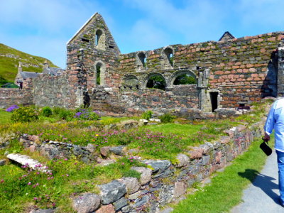 (223) LOCH AWE Holiday - Iona - Nunnery