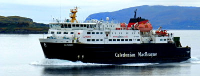 CLANSMAN (1988) @ Oban (Arriving)