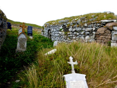 (341) Isle of Barra View - St Barr's (Kilbar) Church, Bayherivagh, Northbay
