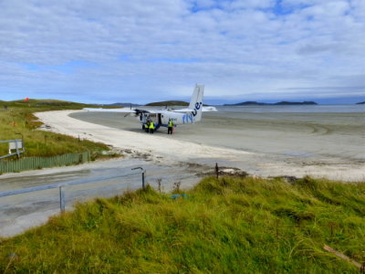 (364) Isle of Barra Airport View @ Traigh Mhor