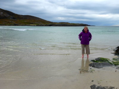 (387) Isle of Barra Beach Hotel View - Tangasdale Beach - Margaret paddling